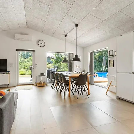 Casa vacanze Gorgeous In With Sauna *