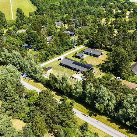 Ferienhaus Wunderschönes Haus In Mit Sauna Rødby